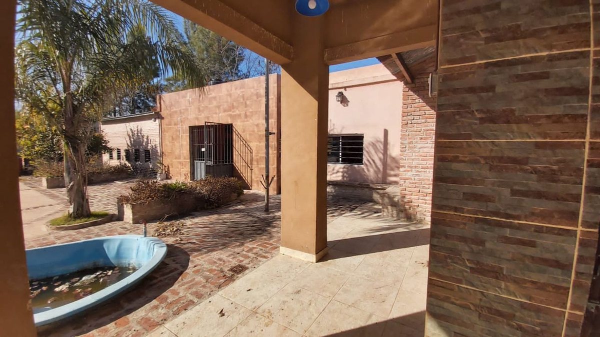 VENTA QUINTA 3 AMBIENTES CAÑUELAS PILETA