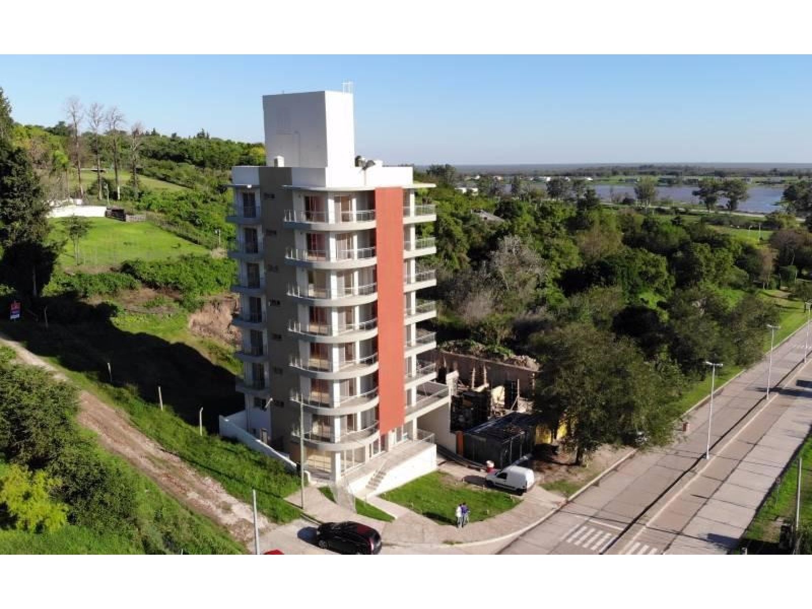 Departamento 2 Dormitorios Con Vista Al Rio, Altos Del Boulevard