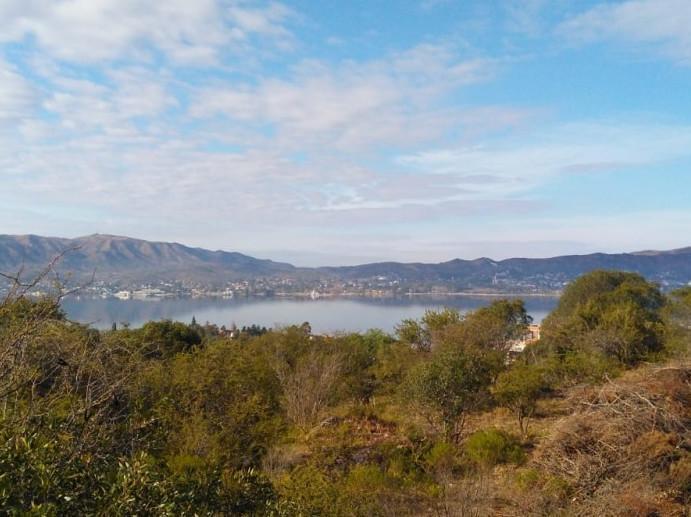 GRAN OPORTUNIDAD. LOTE EN VENTA A 10KM DE VILLA CARLOS PAZ, ZONA CON ALTO POTENC