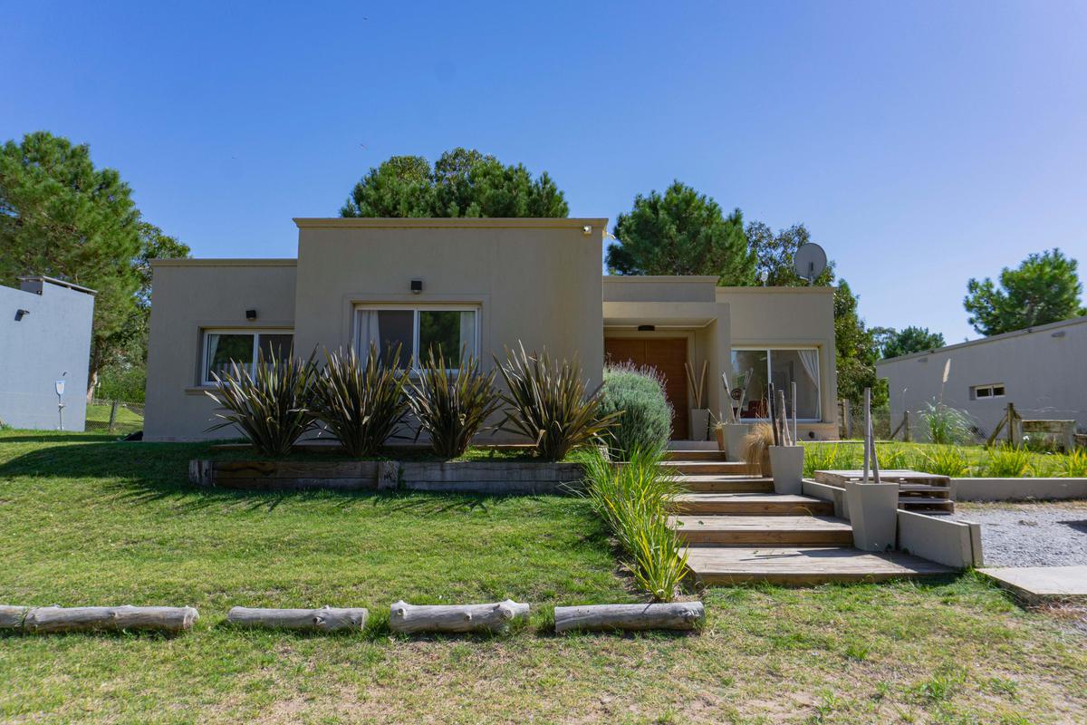 Casa alquiler temporada   - Costa Esmeralda , Deportiva - Pinamar