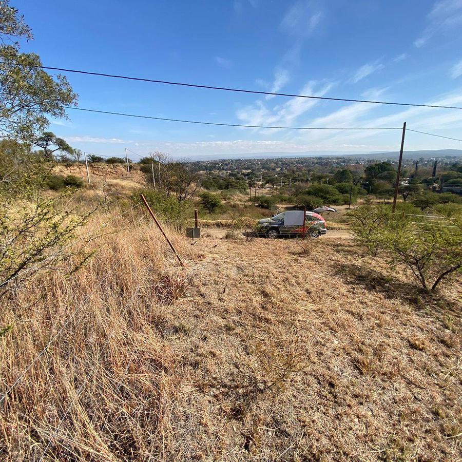 LOTES CONTINUOS EN BIALET MASSE, CON VISTA Y A 400 MTS DE RUTA E 55 .REF 1684