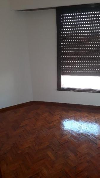 Local con Vivienda en Venta en Quilmes Oeste