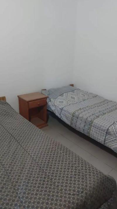 Añelo: Casona Para 16 Personas En Venta.