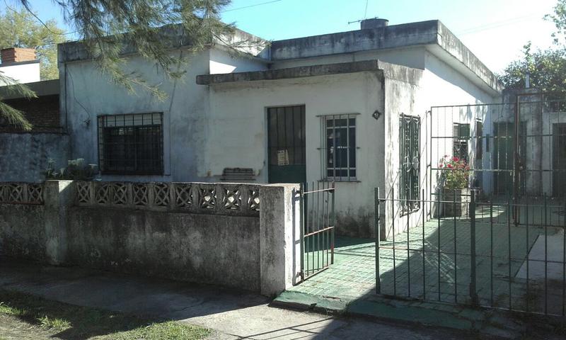 Casa - Burzaco