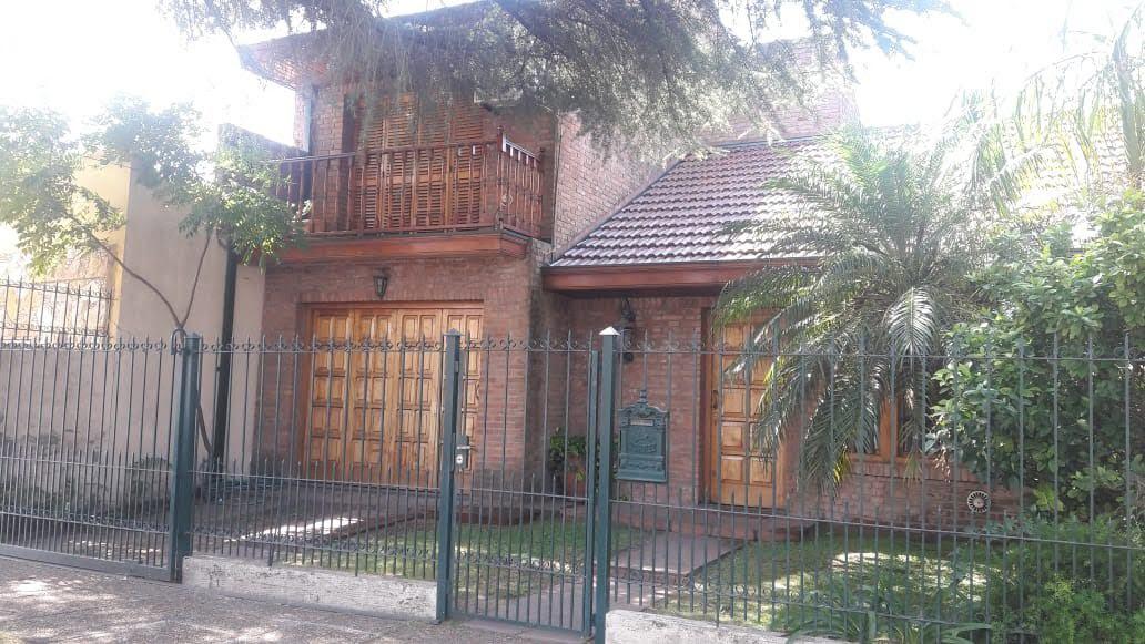 Casa en venta en Florencio Varela de 5 ambientes