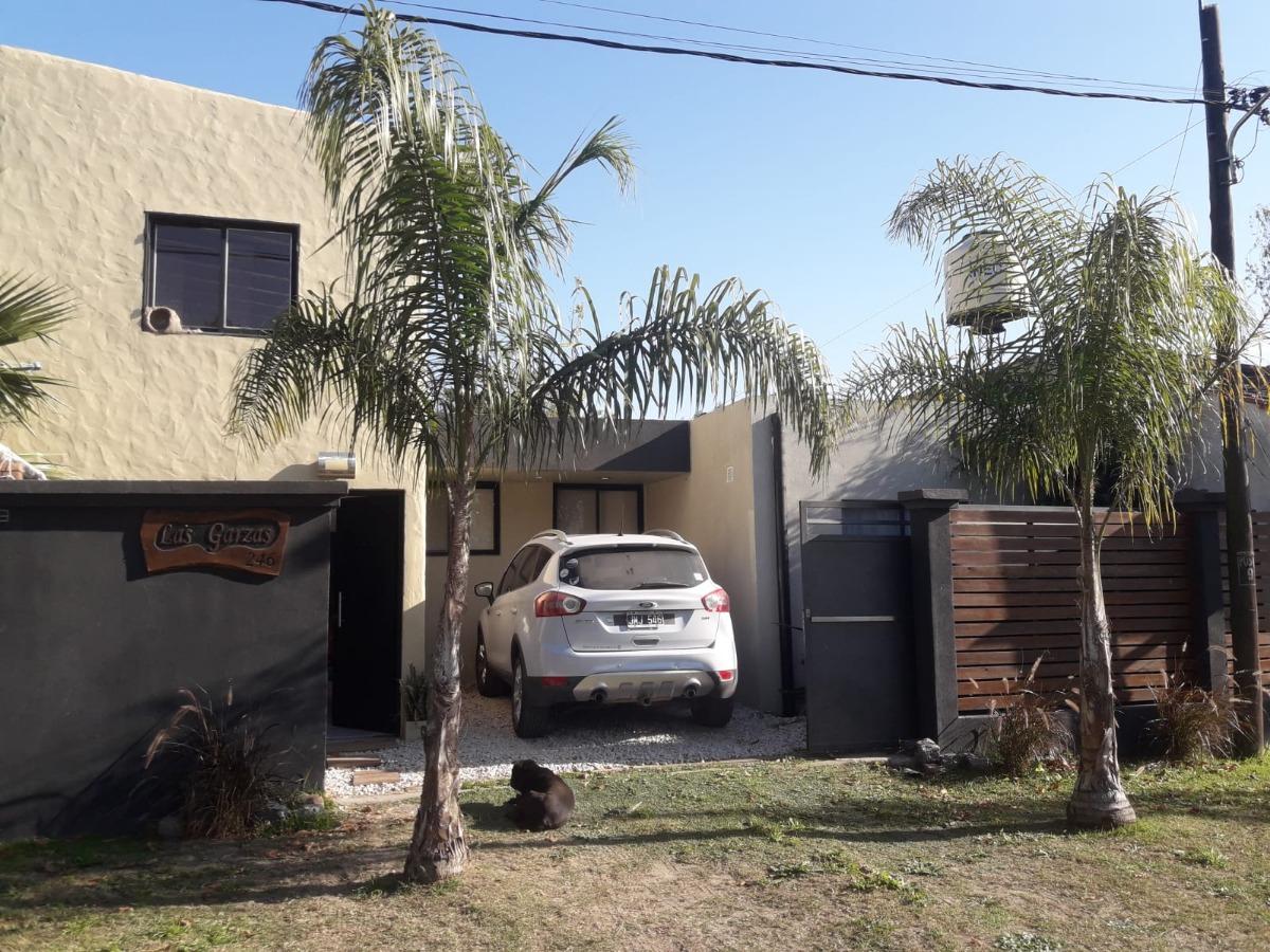 Casa en venta - 2 Dormitorios 1 Baño - Cochera - 600Mts2 - Berisso