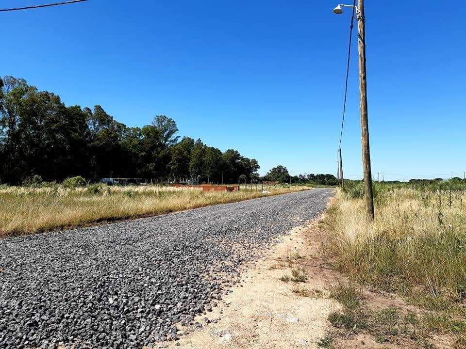 Terrenos en venta, financiacion. escritura. zonaoeste. medias 30x60mt. Autopista. RO