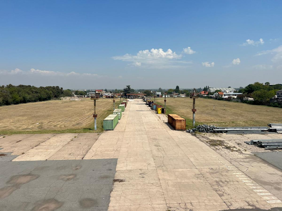 Depósito - Galpón de 20.000 m2.  en Quilmes Oeste - ALQUILER