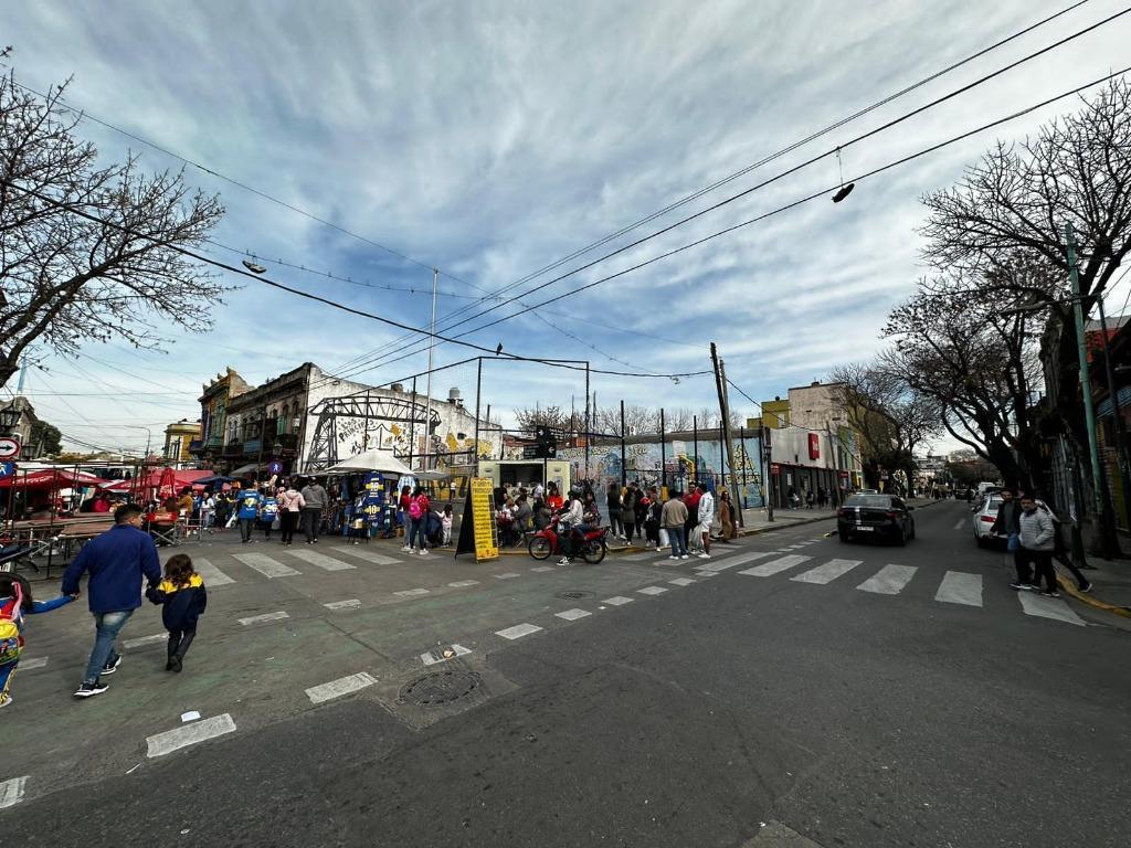 EXCELENTE TERRENO A METROS DE CAMINITO Y CIRCUITO TURISTICO LA BOCA