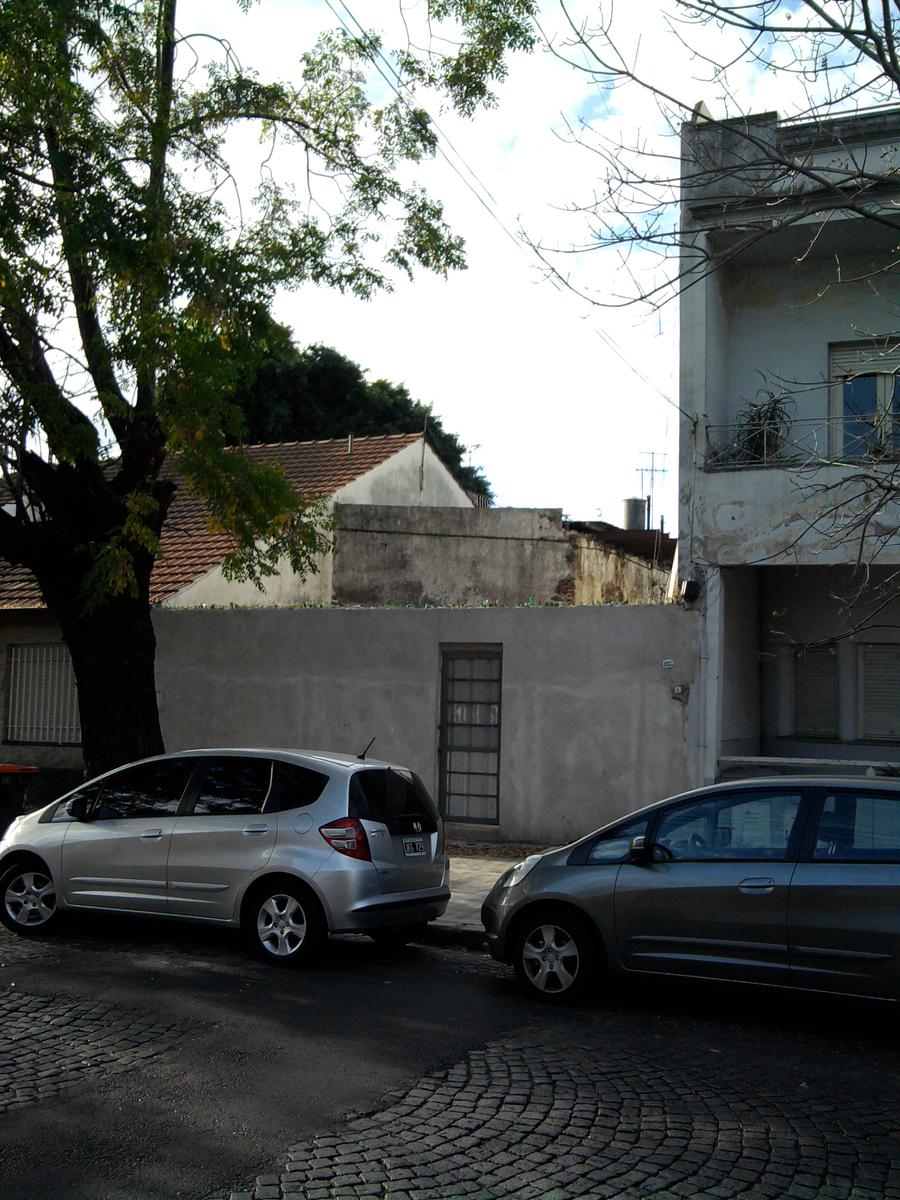 Terreno en zona pujante de Parque Chas.