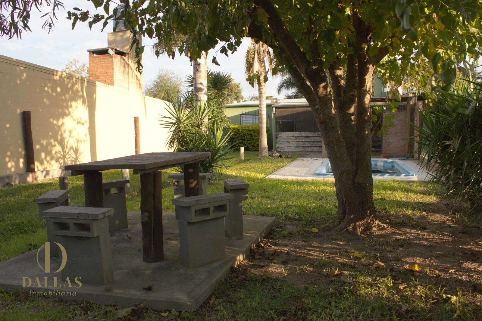 CASA QUINTA CON PISCINA Y AMOBLADA EN BARRIO CAIMBA