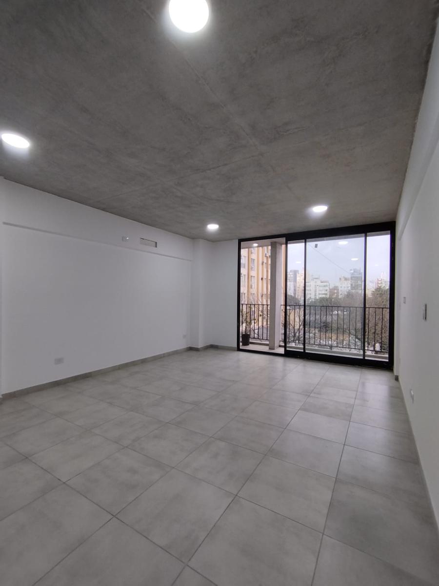 Departamento 1 amb con balcón a estrenar en Venta en San Cristóbal categoría