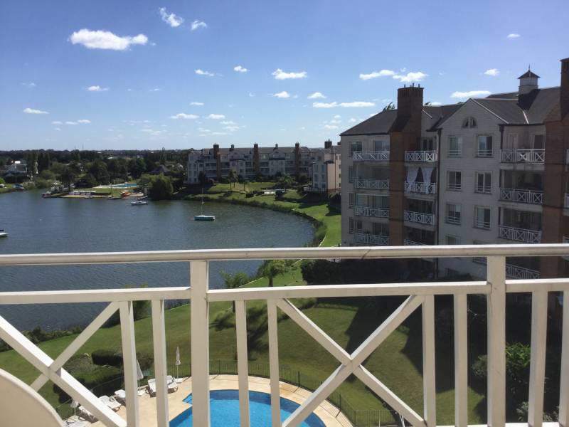 En Alquiler 4 ambientes con vista al agua en Condominios de la Bahía - Portezuelo - Nordelta