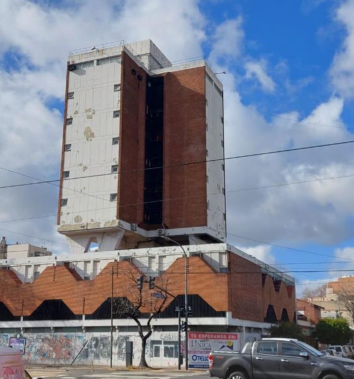 Edificio en venta para reconvertir en vivienda o readaptar su uso