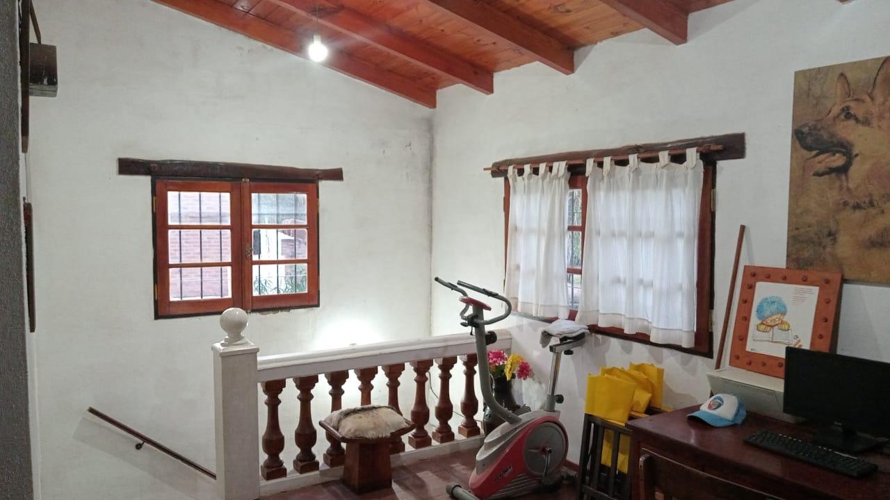 Casa en Villa Serrana, Argüello