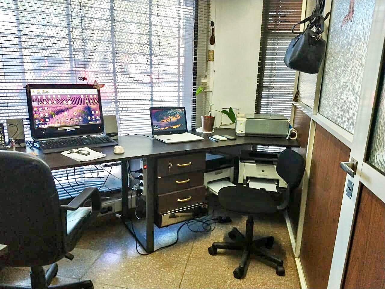 Local/Oficinas EN VENTA! 50.000 USD .- España y Hospitales