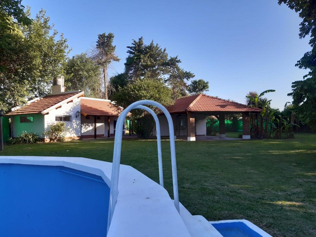 Casa en venta - 1 Dormitorio 2 Baños - 1.956Mts2 - Carmen de Areco