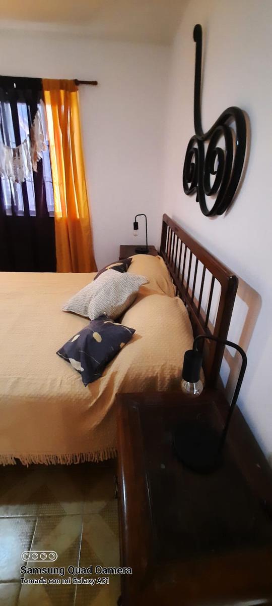 Casa de tres ambientes con pileta a la Venta en El Pato Finca Sur