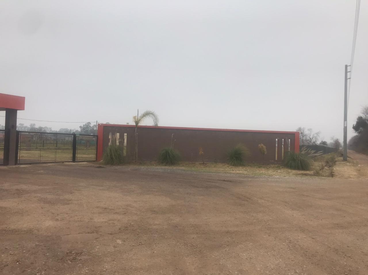 Terreno en  barrio privado