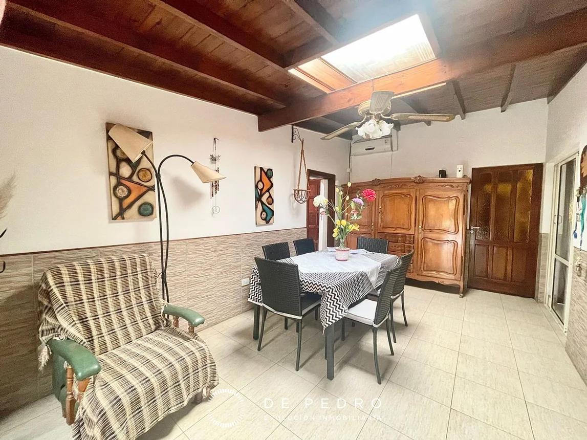 Casa en Villa Primera