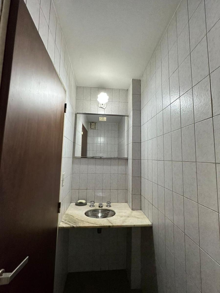 Departamento en venta de 2 dormitorios 2 baños Cochera a metros del Buen Pastor