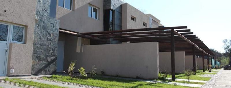 VENTA CASA VALLE ESCONDIDO 4DOR