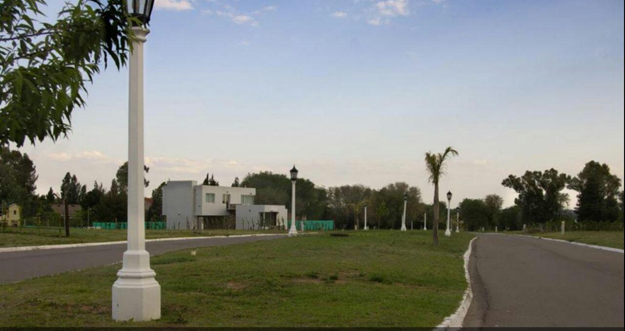 Venta. Terreno 800 m2. San Luis, Juana Koslay, Bº El Campestre