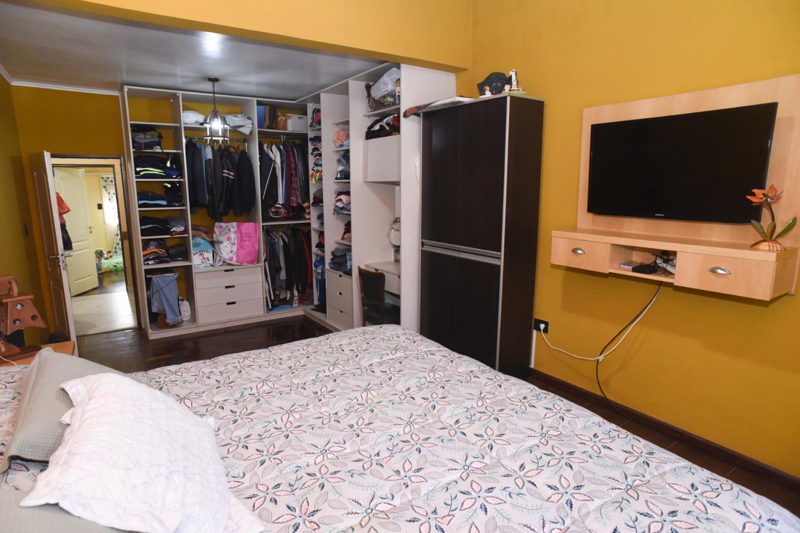 Casa de Cuatro ambientes en venta