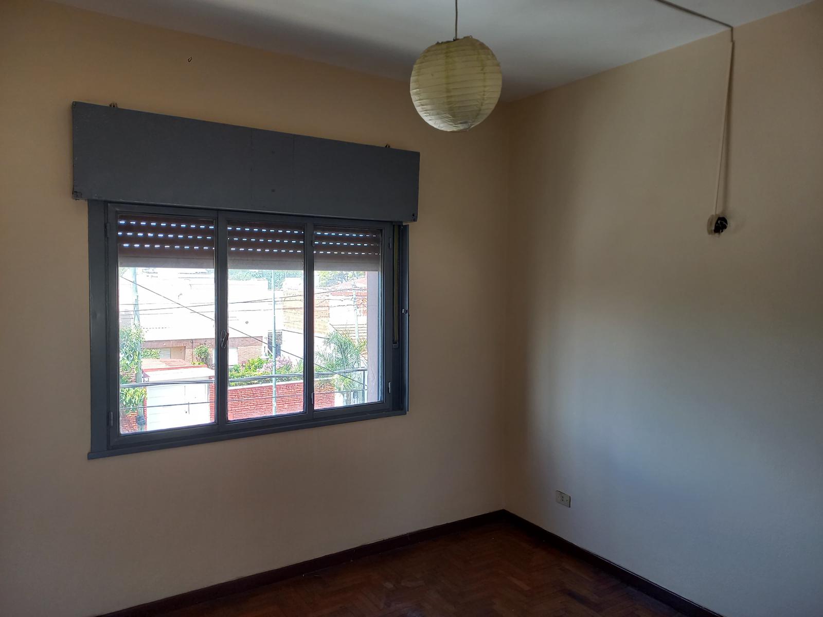 Departamento 4 Ambientes en Alquiler en  Chilavert