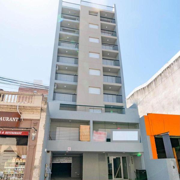 Venta departamento 2 dormitorios con balcón - Centro, Rosario