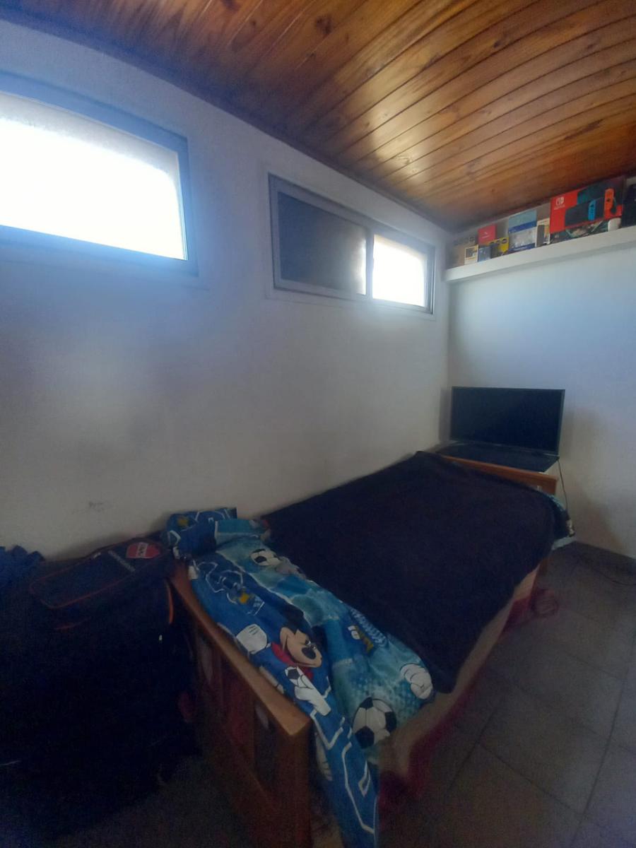 PH tipo Duplex de tres ambientes a la venta en Avellaneda