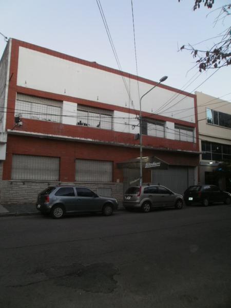 Galpon/Local/Centro deportivo