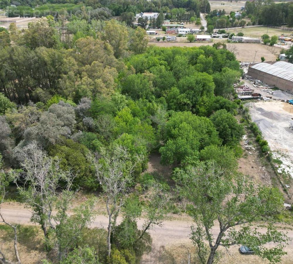 Venta Fraccion de Campo 1,3 ha. Parada Robles, Exaltación de la Cruz limite con Pilar.