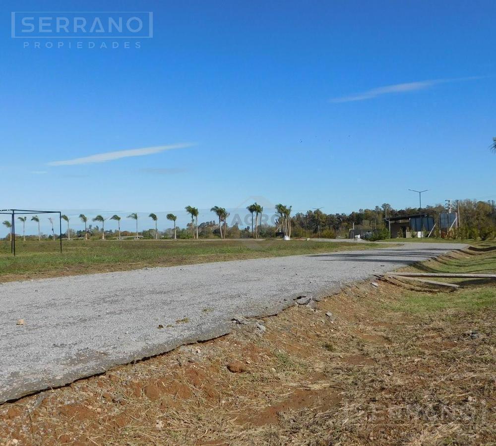 Venta. Lote. Barrio semi cerrado.  En el Lazo Capilla del Señor.