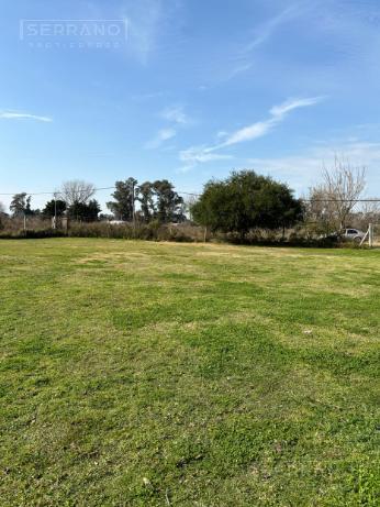 VENTA. TERRENO. PARADA ROBLES