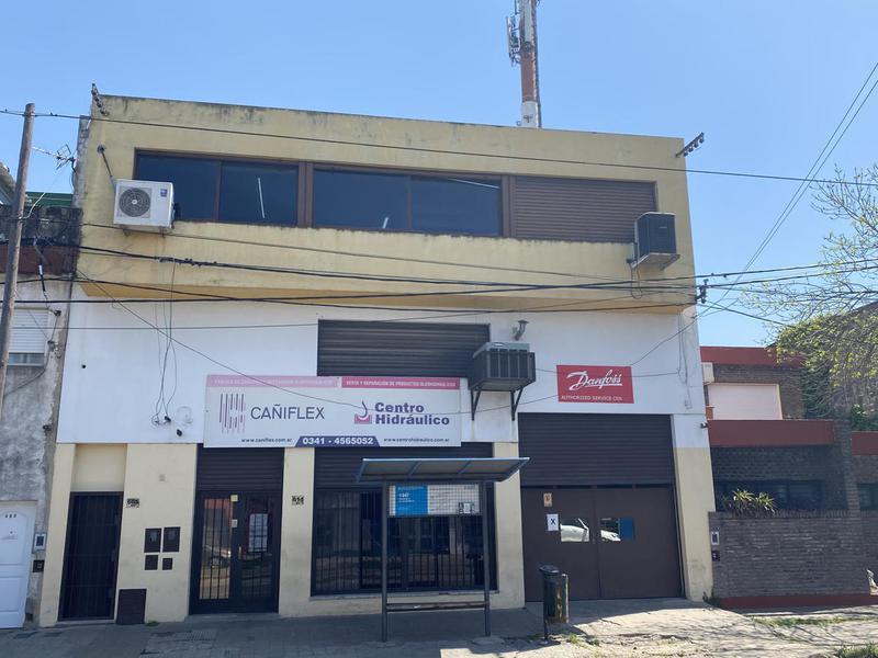 VENTA  LOCAL COMERCIAL DE 3 PLANTAS EN ROSARIO