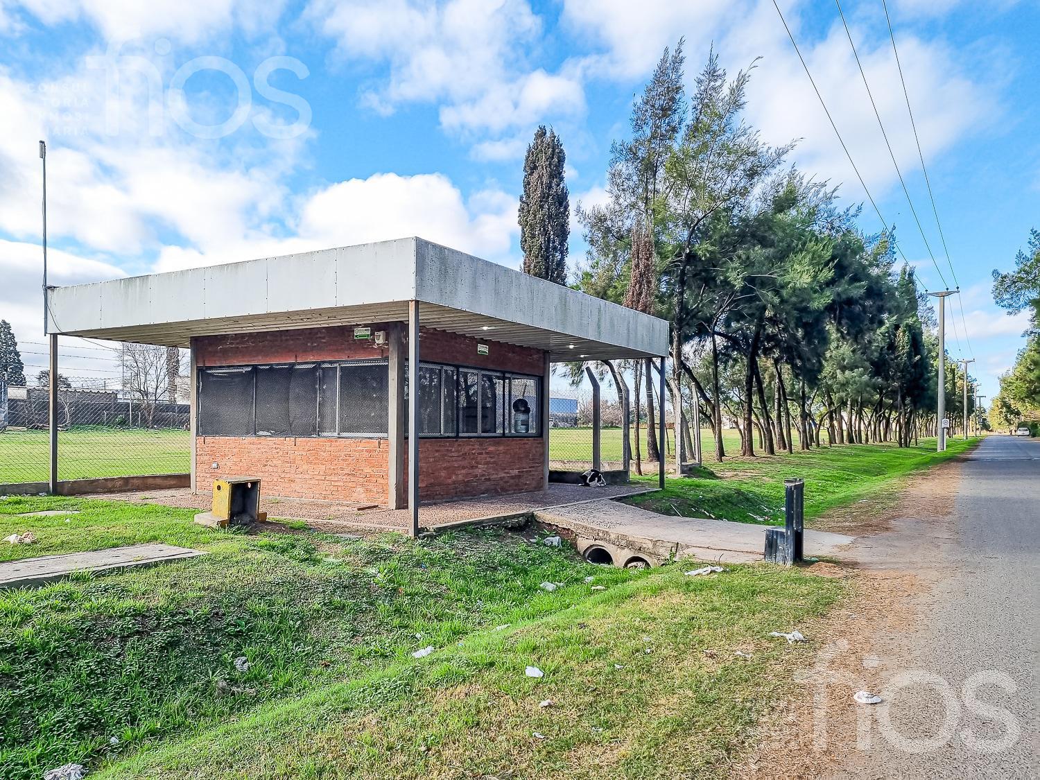 VENTA TERRENO EN POLÍGONO INDUSTRIAL LAGOS ROSARIO