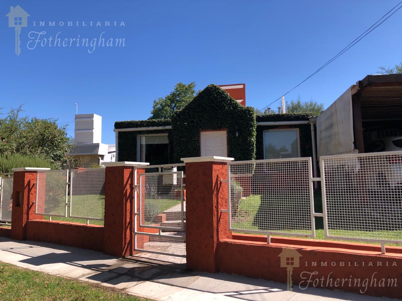 HERMOSA CASA CON PLIETA EN VENTA  Bº LA HUNGRIA  SANTA ROSA DE CALAMUCHITA