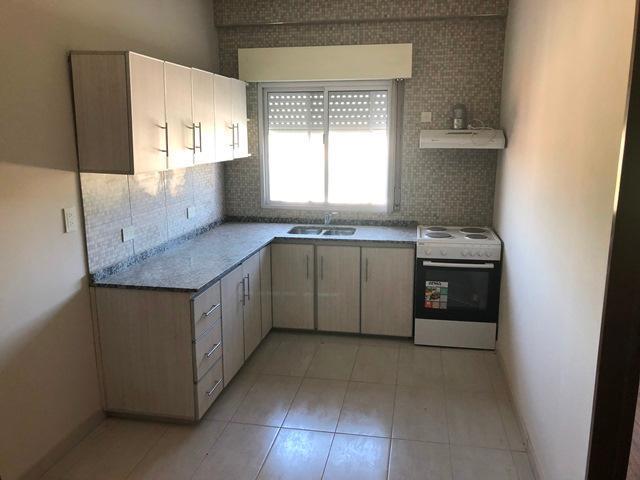 Departamento 3 Ambientes en Venta - Villa Luzuriaga