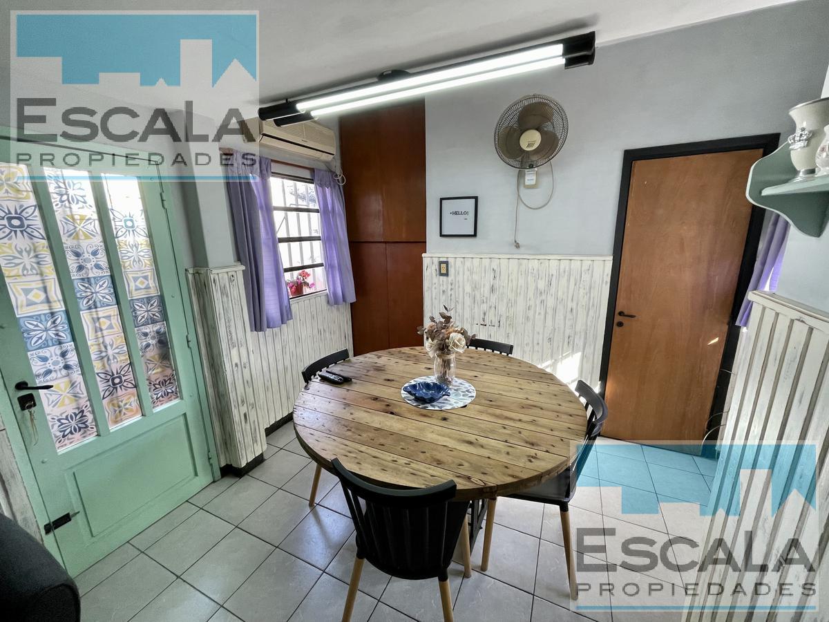 CASA DE 3 DORM EN VENTA ALBERDI