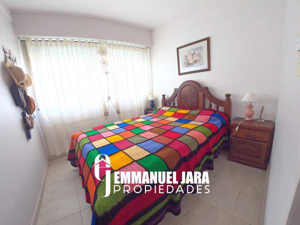 Venta departamento 3 ambientes en edificio Cabo Corrientes